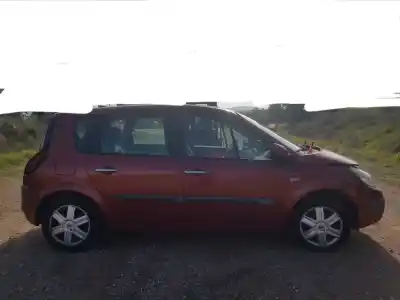 Scrapping Vehicle renault scenic ii authentique of the year 2006 powered k9k734