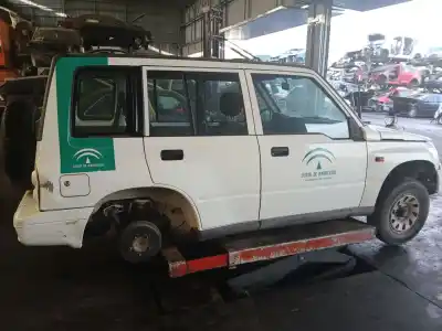 Veicolo di demolizione suzuki santana 350 1.6 hdi dell'anno 2006 alimentato rhp