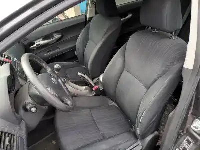 Scrapping Vehicle toyota auris sol of the year 2008 powered 1adftv