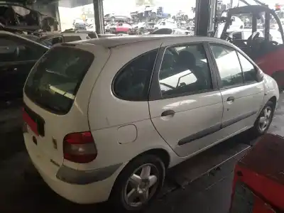 Veicolo di demolizione renault scenic (ja..) 1.6 16v dynamique (ja0b/11) dell'anno 2001 alimentato k4m700