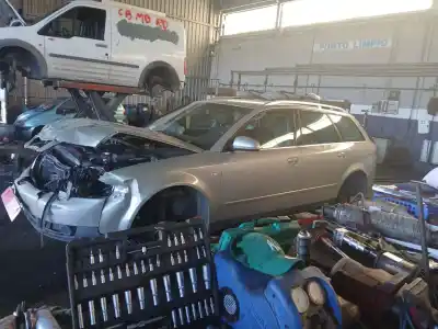 Scrapping Vehicle audi a4 avant (8e) 1.9 tdi (96kw) of the year 2002 powered awx