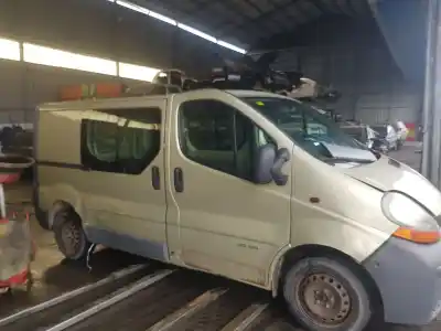 Veículo de Sucata renault trafic combi (ab 4.01) passenger privilege do ano 2006 alimentado f9q760