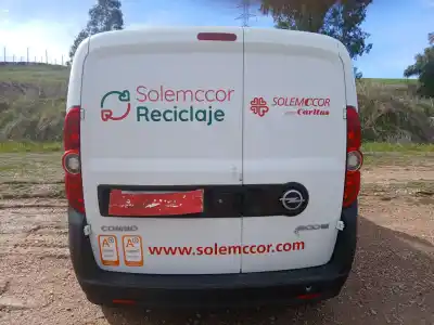 Veicolo di demolizione opel combo d expression l1h1 dell'anno 2014 alimentato a13fd