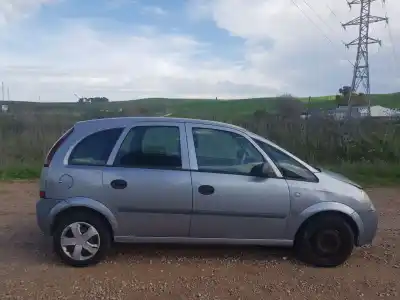 Veicolo di demolizione opel meriva blue line dell'anno 2004 alimentato z17dth