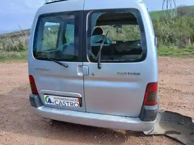 Scrapping Vehicle peugeot partner (s2) combi plus of the year 2003 powered rhy