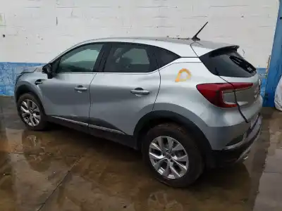 Veículo de Sucata renault captur ii techno do ano 2021 alimentado h5h490