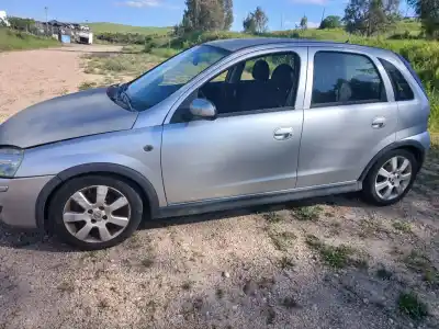 Veículo de Sucata opel corsa c blue line do ano 2005 alimentado z13dt