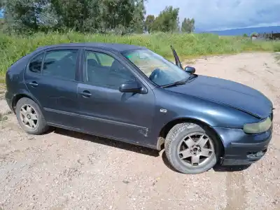 Veículo de Sucata seat leon (1m1) signo do ano 2001 alimentado azd