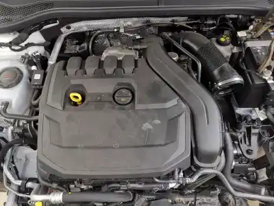 Veicolo di demolizione seat leon (kl1) fr dell'anno 2025 alimentato dfya