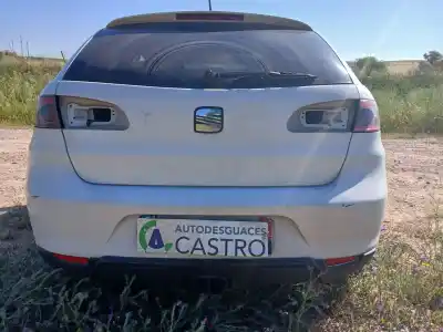 Véhicule à la ferraille seat ibiza (6l1) cool de l'année 2002 alimenté asy