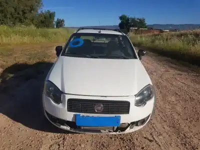 Véhicule à la ferraille fiat strada (278) 199b1000 de l'année 2014 alimenté 199b1000