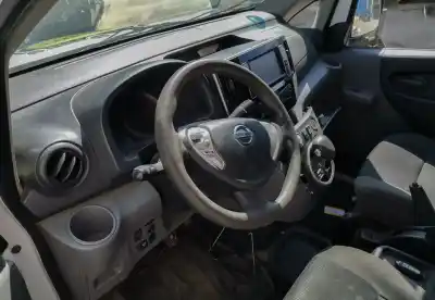 Veículo de Sucata nissan nv 200 (m20) e-nv200 combi basic do ano 2014 alimentado em57