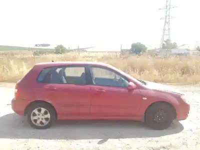 Veículo de Sucata kia cerato 1.6 lx familiar do ano 2005 alimentado g4ed