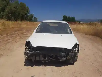 Hurda Aracı PEUGEOT 307 (S1)  Yılın 2003 güçlü RHY