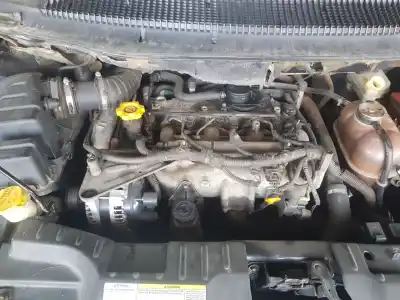 Veicolo di demolizione chrysler voyager (rg) 2.8 crd lx dell'anno 2001 alimentato enr