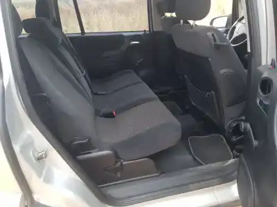 Scrapping Vehicle opel zafira a blue line of the year 2004 powered y20dth