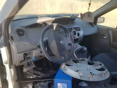 Veículo de Sucata renault scenic ii authentique do ano 2006 alimentado k9k732