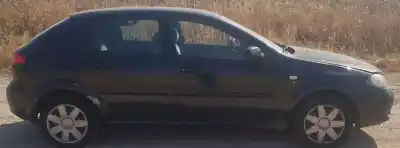 Sloopvoertuig chevrolet lacetti cdx van het jaar 2006 aangedreven l44