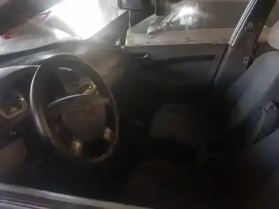 Sloopvoertuig chevrolet lacetti cdx van het jaar 2006 aangedreven l44