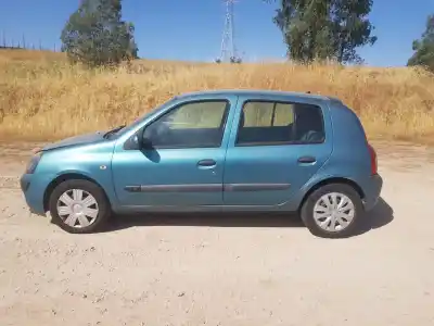 Здавання транспортного засобу renault clio ii fase i (b/cbo) 1.2 року 2004 потужний d7f726