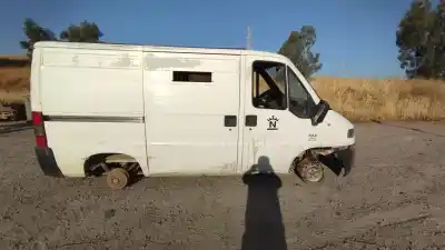 Здавання транспортного засобу citroen jumper combi (1) 31 c d confort ntz. 1400 року 1998 потужний t9a