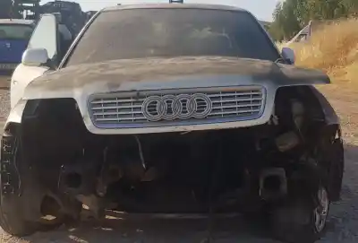 Vehicul casat AUDI A4 BERLINA (B5)  al anului 2000 alimentat AVG