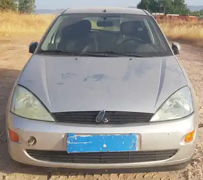 Vehículo de desguace FORD FOCUS BERLINA (CAK)  del año 2000 con motor BHDB