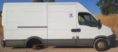 Scrapping Vehicle iveco daily furgón fg 33 s ... v batalla 3000 of the year 2014 powered f1ae3481b*ac