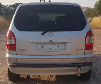 Veículo de Sucata opel zafira a club do ano 2004 alimentado y 20 dth