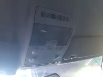 Veículo de Sucata audi a4 berlina (8e) 1.9 tdi (96kw) do ano 2002 alimentado awx