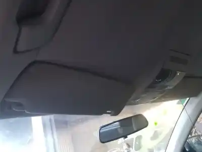 Veículo de Sucata audi a4 berlina (8e) 1.9 tdi (96kw) do ano 2002 alimentado awx