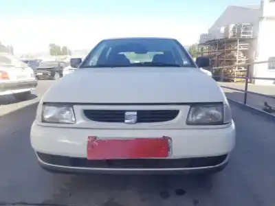 Véhicule à la ferraille SEAT IBIZA (6K)  de l'année 1998 alimenté APQ