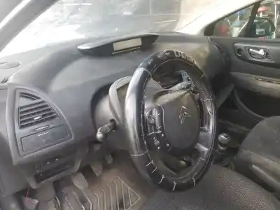 Veículo de Sucata citroen c4 berlina collection do ano 2006 alimentado 9hydv6ted4