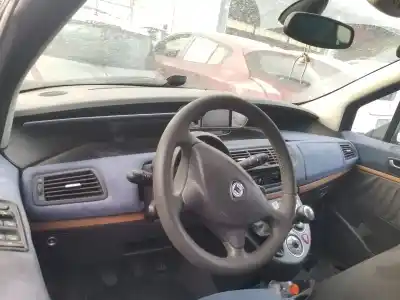 Здавання транспортного засобу lancia phedra (180) 2.2 jtd cat року 2005 потужний 4hwdw12ated4
