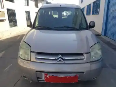 Veicolo di demolizione CITROEN BERLINGO  dell'anno 2006 alimentato RHY