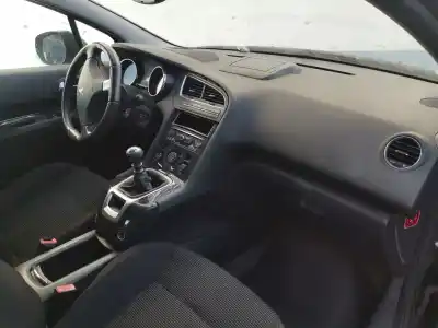 Veículo de Sucata peugeot 5008 sport pack do ano 2010 alimentado 9hzdv6ted4