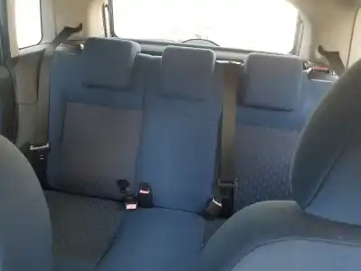 Veicolo di demolizione ford fiesta (cbk) ambiente dell'anno 2004 alimentato fxjb