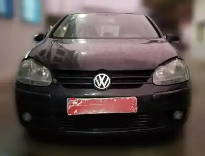 Veicolo di demolizione VOLKSWAGEN GOLF V BERLINA (1K1)  dell'anno 2004 alimentato BKC