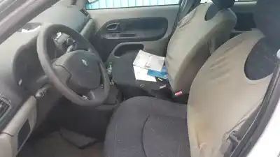 Véhicule à la ferraille renault clio ii fase ii (b/cb0) authentique de l'année 2002 alimenté d7f726