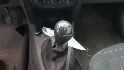 Véhicule à la ferraille renault clio ii fase ii (b/cb0) authentique de l'année 2002 alimenté d7f726