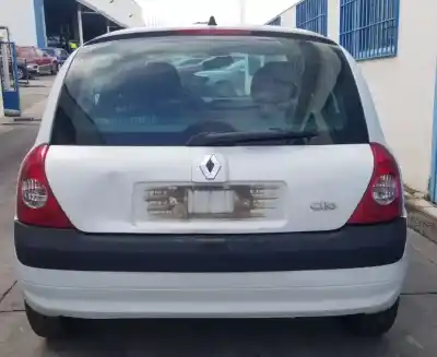 Véhicule à la ferraille renault clio ii fase ii (b/cb0) authentique de l'année 2002 alimenté d7f726