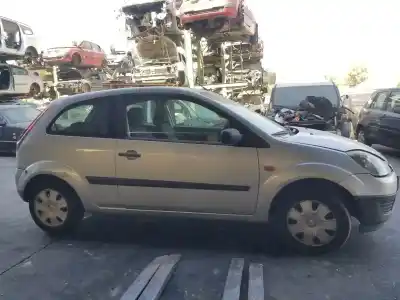 Veicolo di demolizione ford fiesta (cbk) ambiente dell'anno 2007 alimentato f6ja