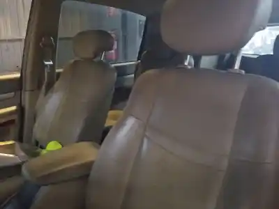 Здавання транспортного засобу ssangyong rodius xdi року 2006 потужний d27dt