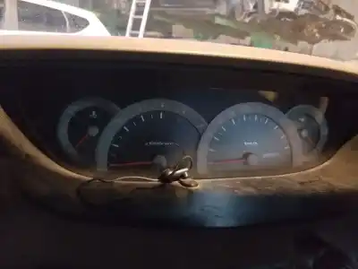 Здавання транспортного засобу ssangyong rodius xdi року 2006 потужний d27dt