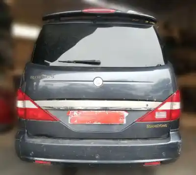 Здавання транспортного засобу ssangyong rodius xdi року 2006 потужний d27dt