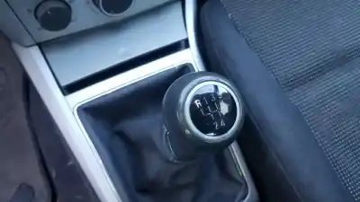 Veicolo di demolizione opel astra gtc enjoy dell'anno 2006 alimentato z16xep