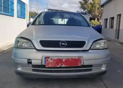 Veicolo di demolizione OPEL ASTRA G BERLINA  dell'anno 2002 alimentato Z16SE
