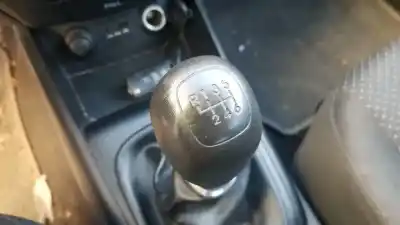 Veicolo di demolizione hyundai i30 classic dell'anno 2011 alimentato d4fb