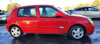 Утилизация автомобиля renault clio ii fase ii (b/cb0) base authentique года 2004 питание k9k704