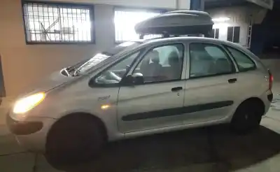 Veículo de Sucata citroen xsara picasso 1.6 hdi 90 exclusive do ano 2006 alimentado rhy